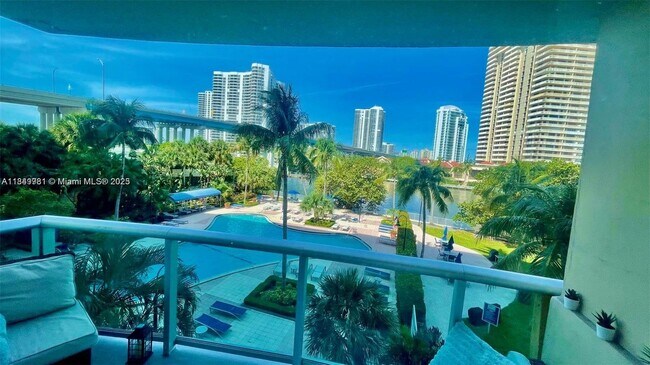 Building Photo - 19390 Collins Ave