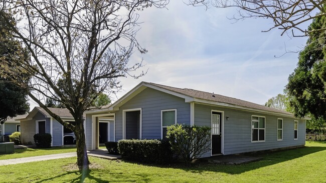 Building Photo - Riverchase Rental Homes