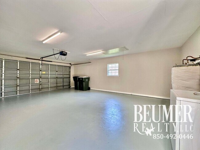 Building Photo - 12295 Havburg Dr
