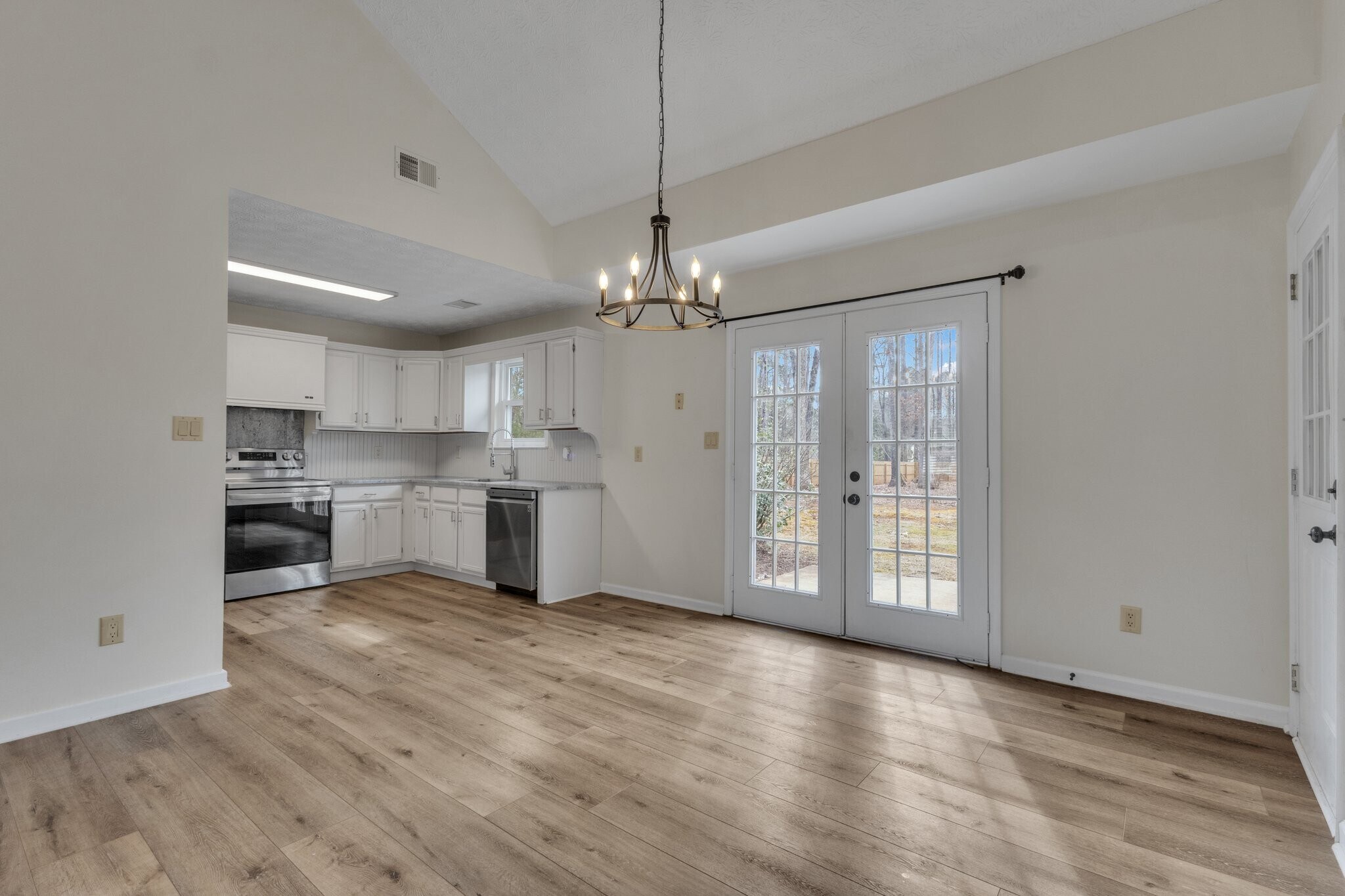 Building Photo - 78 Standing Rock Rd