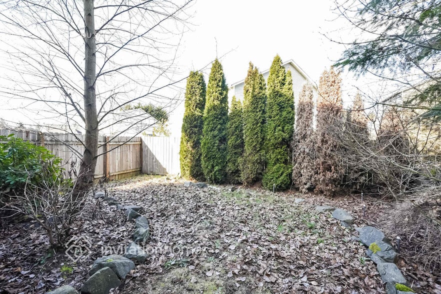 Building Photo - 13205 122nd Ave E