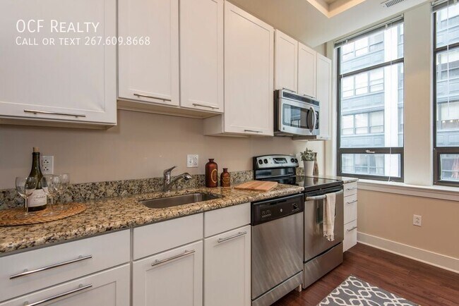 Building Photo - 1501 Locust St
