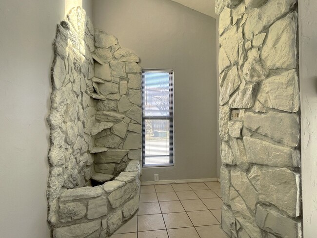 Building Photo - Welcome to this charming two-story single-...