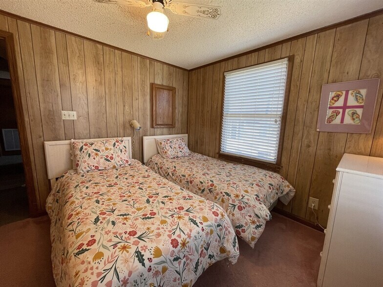 Building Photo - 57256 Sea Scape Ln