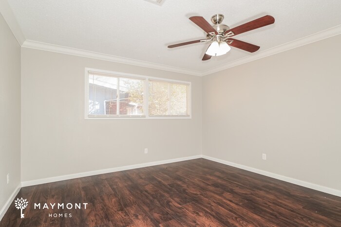 Building Photo - 3145 Kingsley Dr