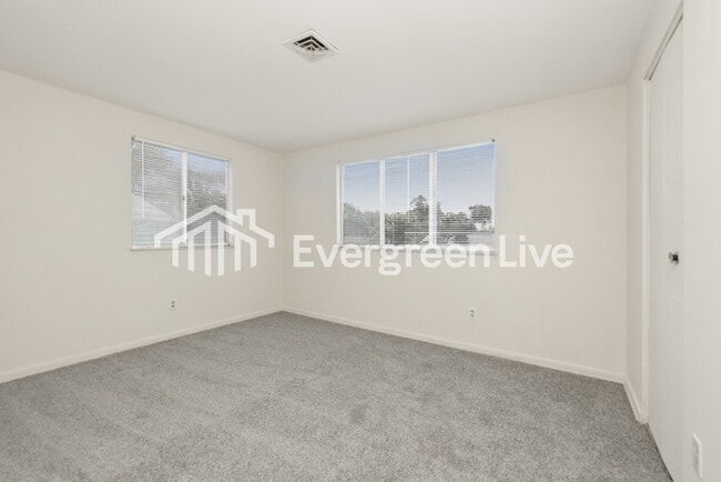 Building Photo - 4431 Procuniar Dr