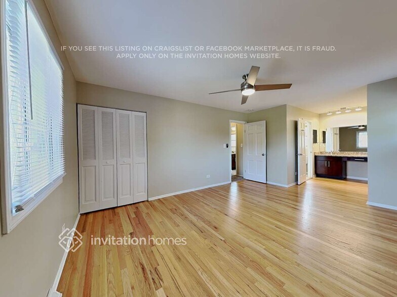 Building Photo - 415 Sussex Ct