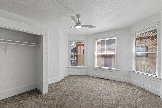 Building Photo - 1615 11th Ave