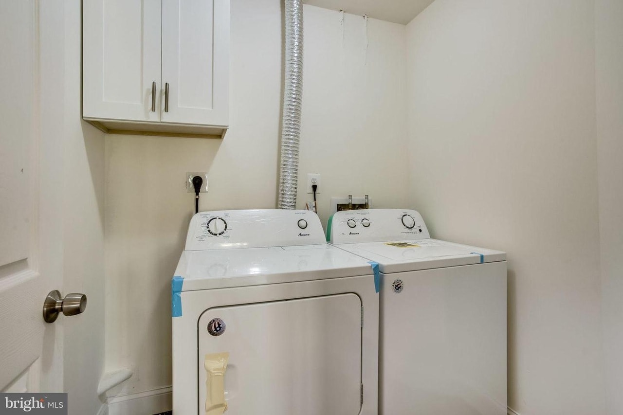 Building Photo - 14711 Beaumeadow Dr