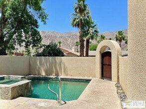 Building Photo - 51220 Avenida Velasco