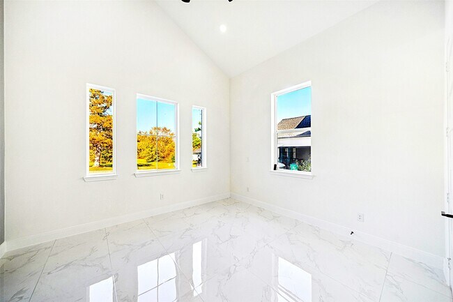 Building Photo - 75 Wick Willow Rd