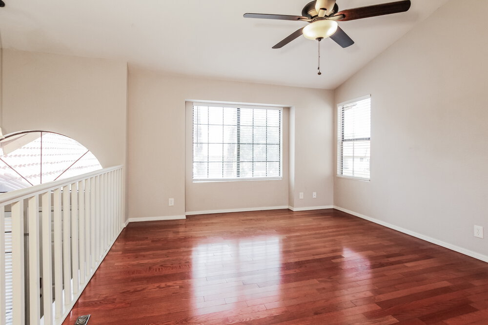 Building Photo - 1226 W Seashore Dr