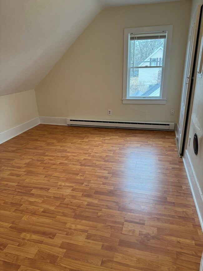 Building Photo - 18 Summer St