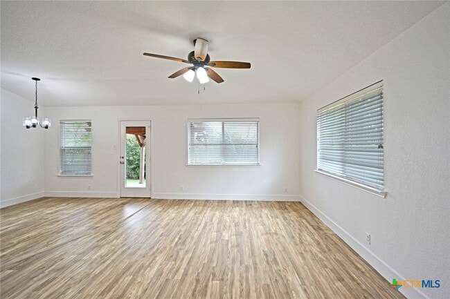Building Photo - 2539 Fayette Dr