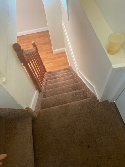 Building Photo - 132 Phoenix St