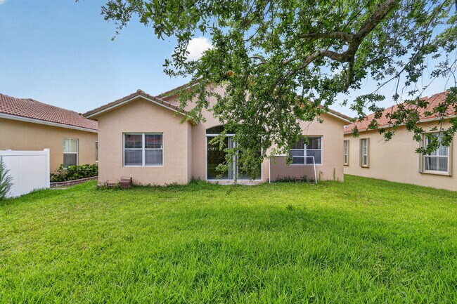 Building Photo - 6305 Spring Lake Terrace