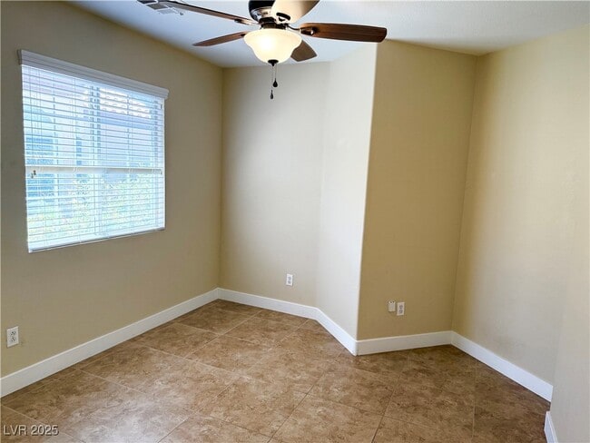 Building Photo - 820 Binbrook Dr