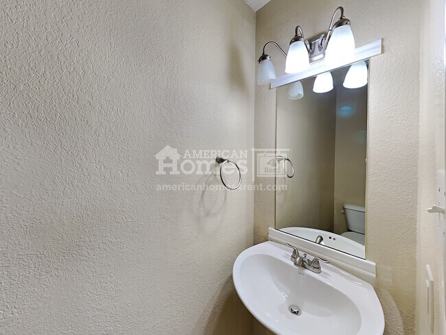 Building Photo - 3875 Steeplechase Drive