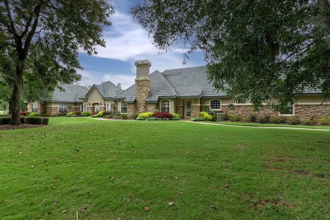 Building Photo - Home for Rent in Deer Creek!