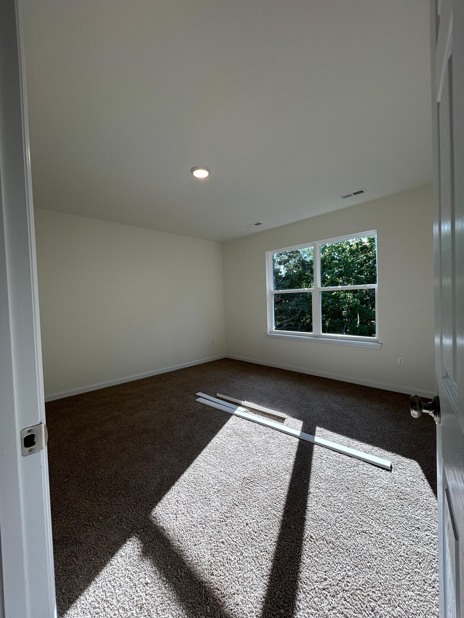Building Photo - 463 Sweetgrass Dr