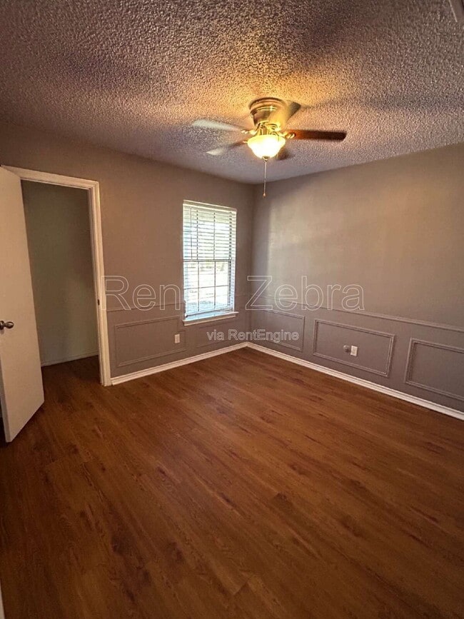 Building Photo - 4806 Stage Line Dr