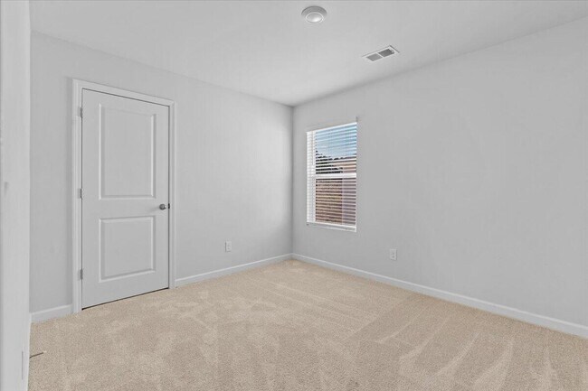 Building Photo - 5144 Captain Dr