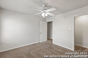 Building Photo - 208 Valona Dr