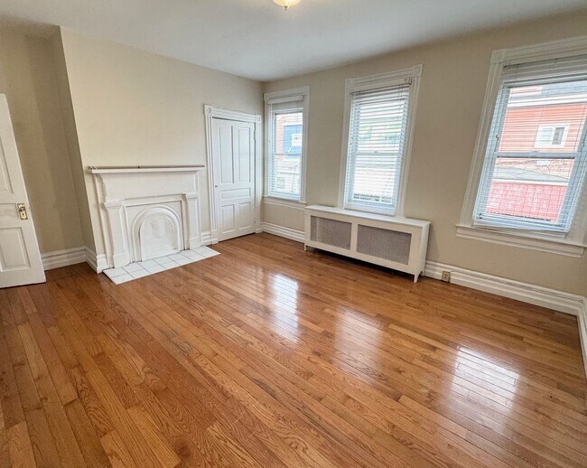 Building Photo - 4058 Howley St