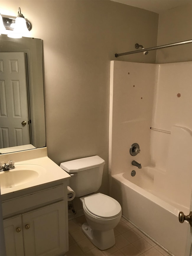 Building Photo - 2742 Garden Brook Ct