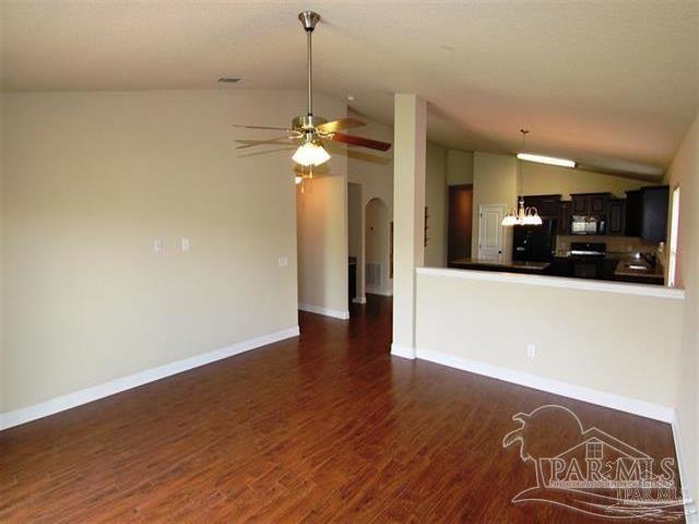 Building Photo - 4923 Makenna Cir