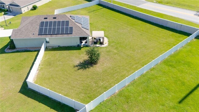 Building Photo - 4940 SW 97th Pl