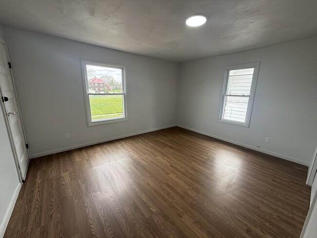 Building Photo - 720 Baldwin Ave