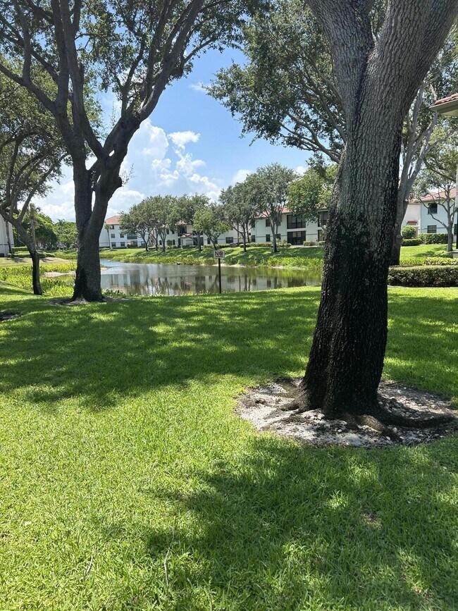 Building Photo - 5135 Floria Dr