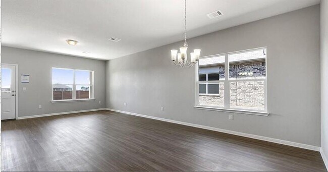 Building Photo - 116 Fair Anne Dr