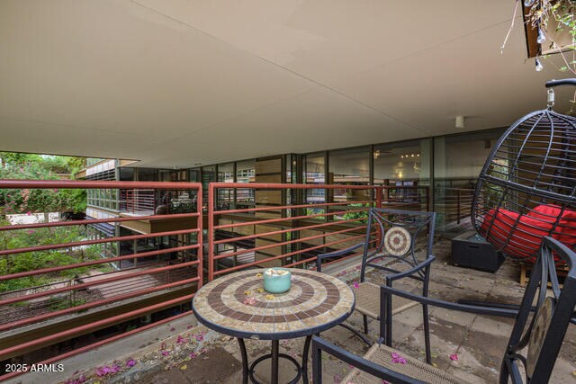 Building Photo - 7147 E Rancho Vista Dr