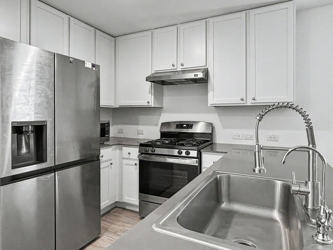 Building Photo - Charming Single-Story Converse Home