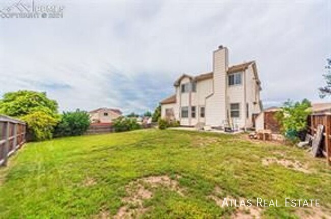 Building Photo - 8407 Wilmington Dr