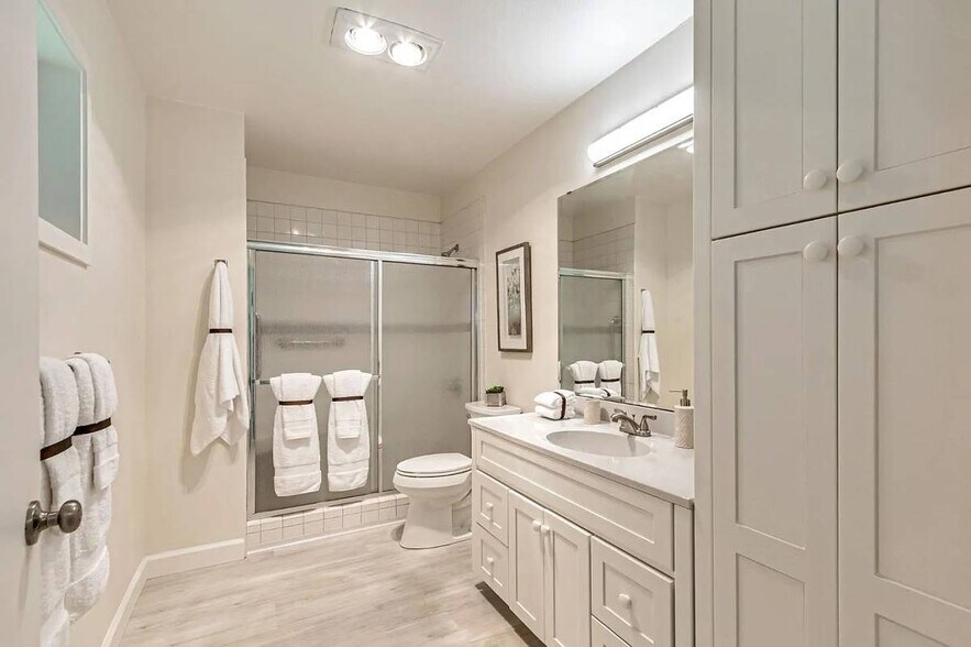 Building Photo - 4865 Highway 9