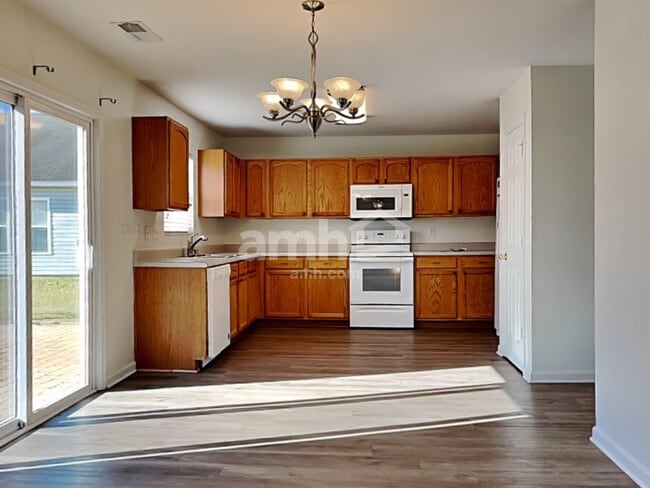 Building Photo - 8834 Kirkville Ln