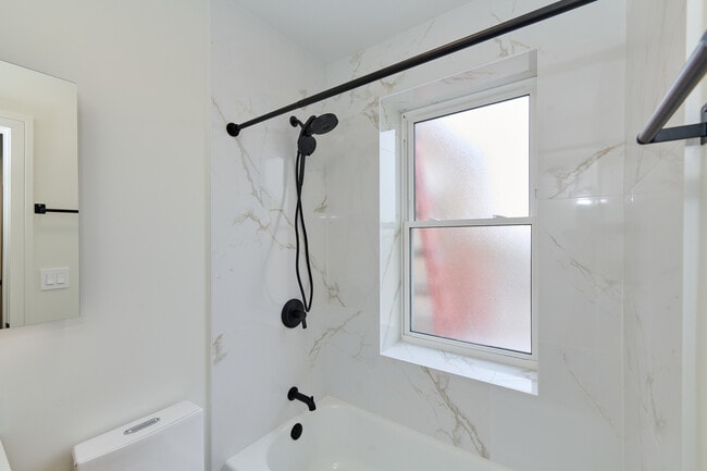 Building Photo - 5200 N Winthrop Ave