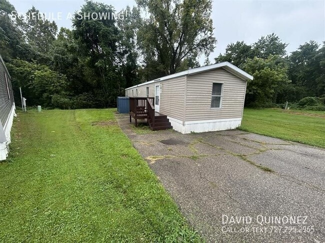 Building Photo - 252 S Blackwood Dr