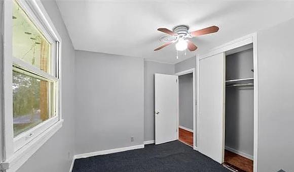 Building Photo - 704 Valleyview Dr