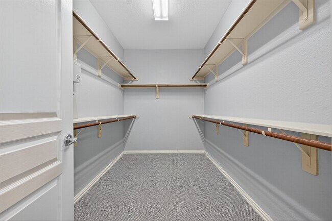 Building Photo - 26 Tidwillow Pl