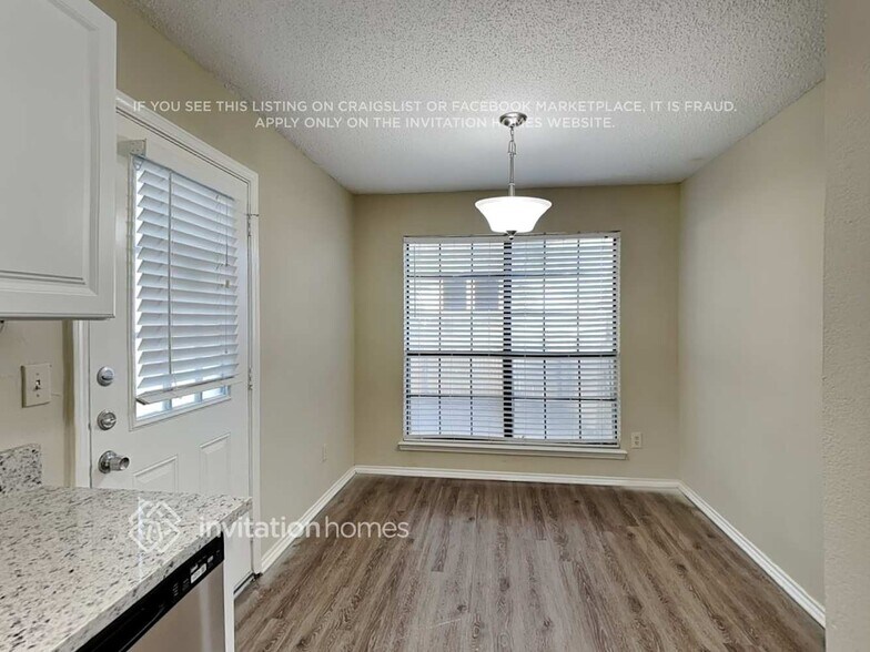 Building Photo - 4317 Saugus Dr