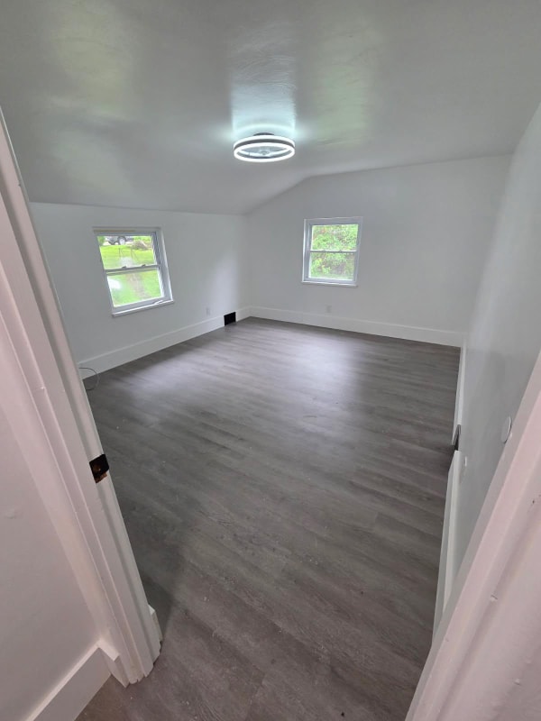 Building Photo - 144 Woodland Dr