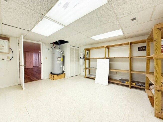 Building Photo - Private 5-Bedroom Dream Home with Creek, Pond & 3 Levels of Living Space