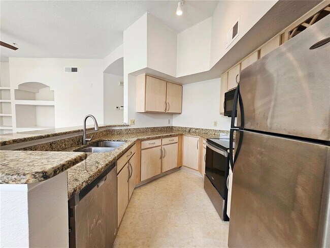 Building Photo - 7230 Westpointe Blvd