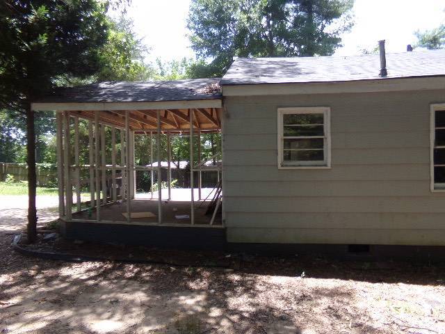 Primary Photo - 145 Sante Cir