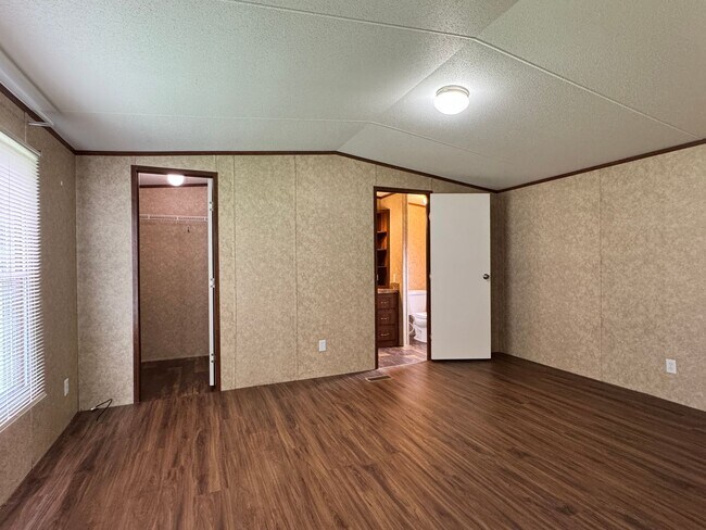 Building Photo - 12169 County Rd 289