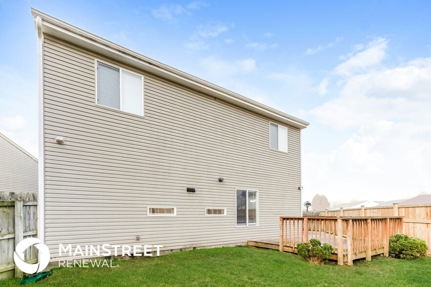 Building Photo - 540 Mountain Pine Dr